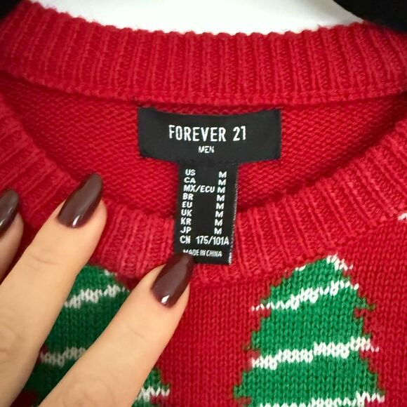 Forever 21 Red and Green Christmas Sweater - Picture 5 of 6
